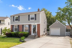 13 Winterwood exterior