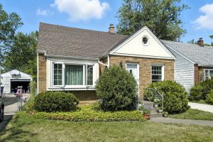 93 Brinton exterior 2