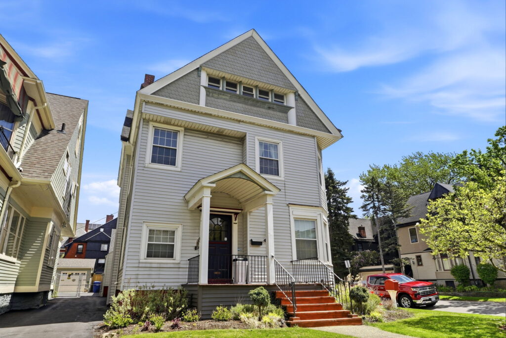 Buffalo Homes for Sale 439 Exterior 1