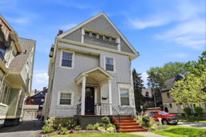 439 Exterior 1