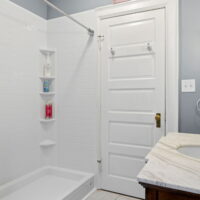 439 second floor bathroom 2