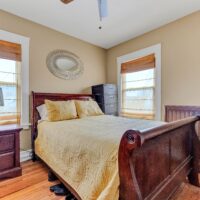 784 Amherst bedroom
